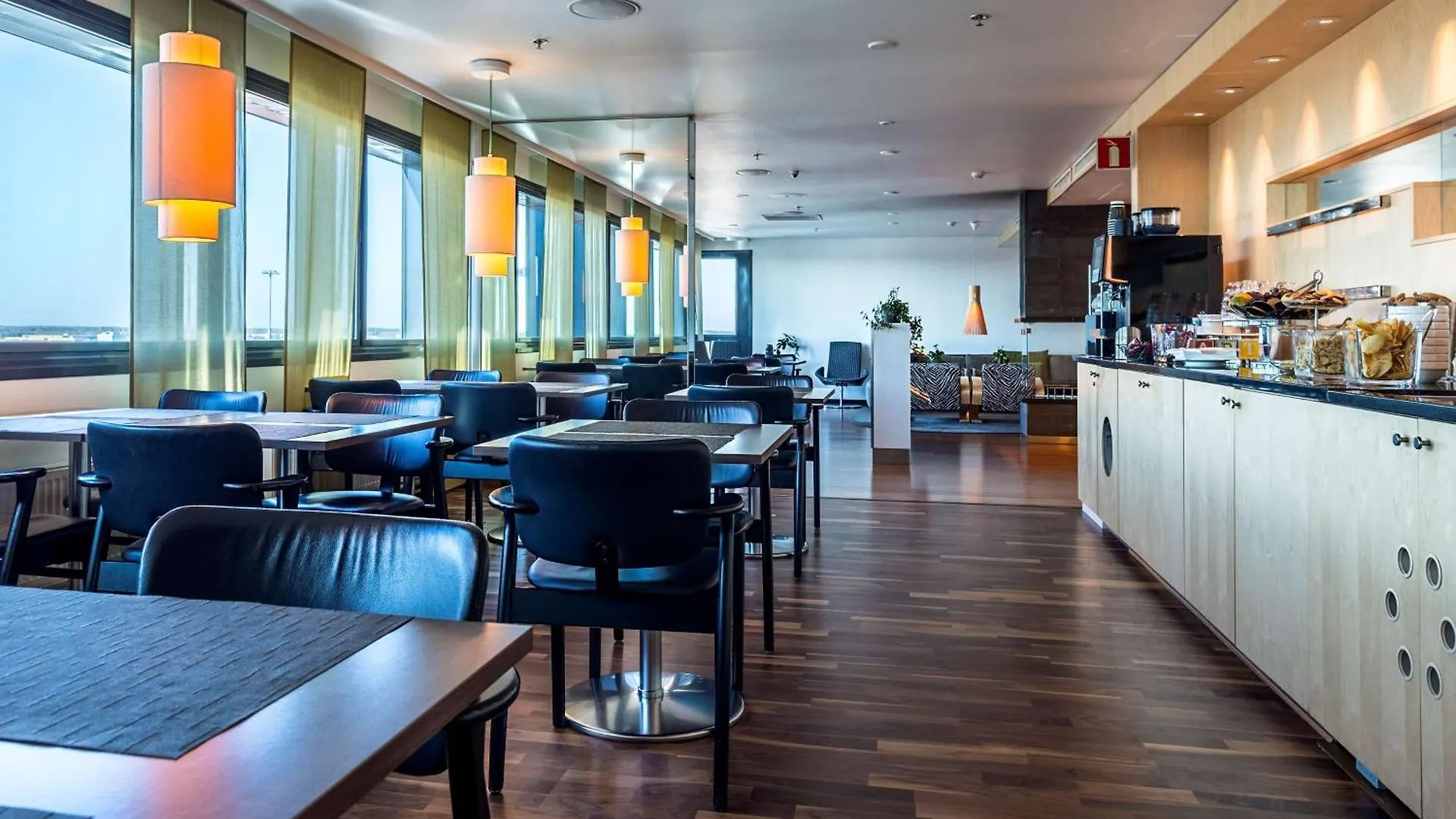 ****  Hilton Helsinki Airport Hotel Vantaa Finland