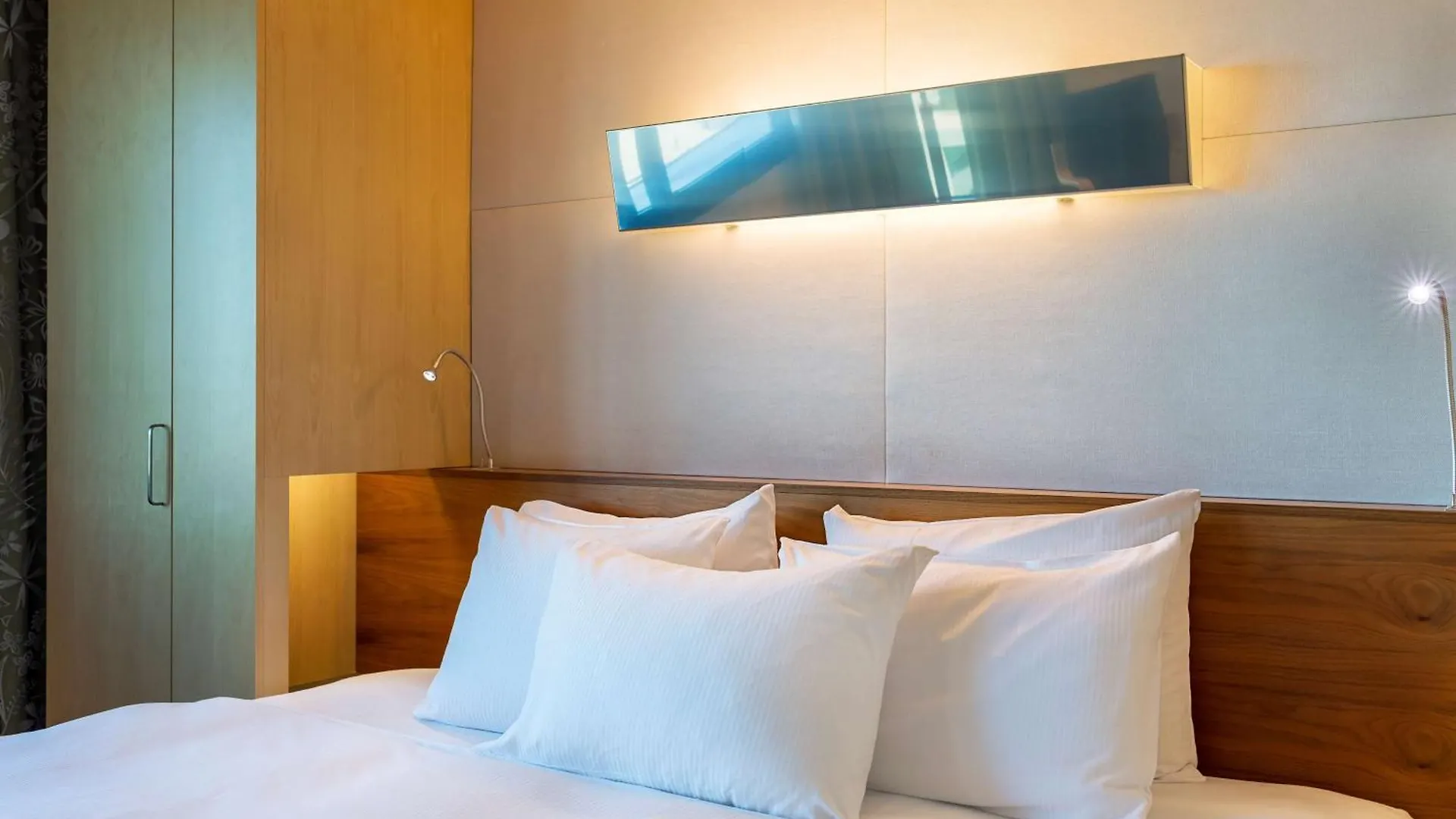 Hilton Helsinki Airport Hotel Vantaa
