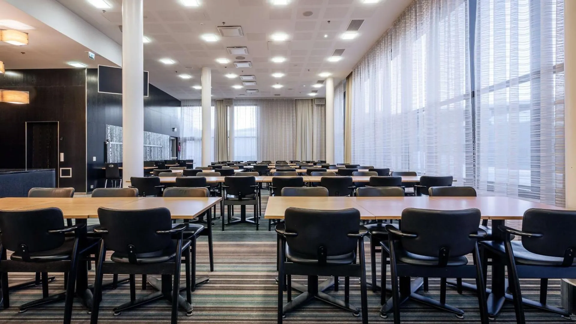 Hotel Hilton Helsinki Airport à Vantaa 4*,  Finlande