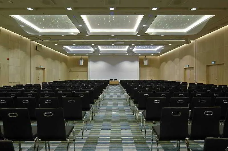 Hilton Helsinki Airport Hotel Vantaa