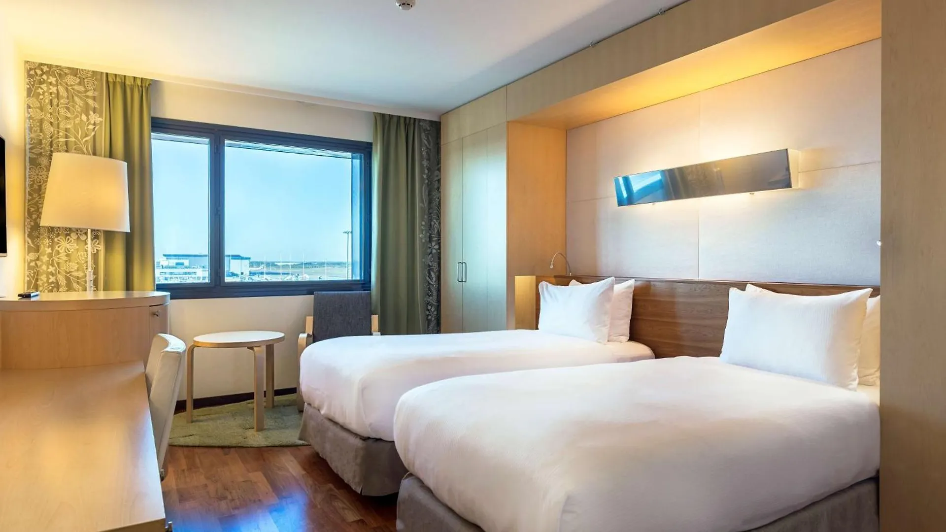 ****  Hotel Hilton Helsinki Airport Vantaa Finlandia