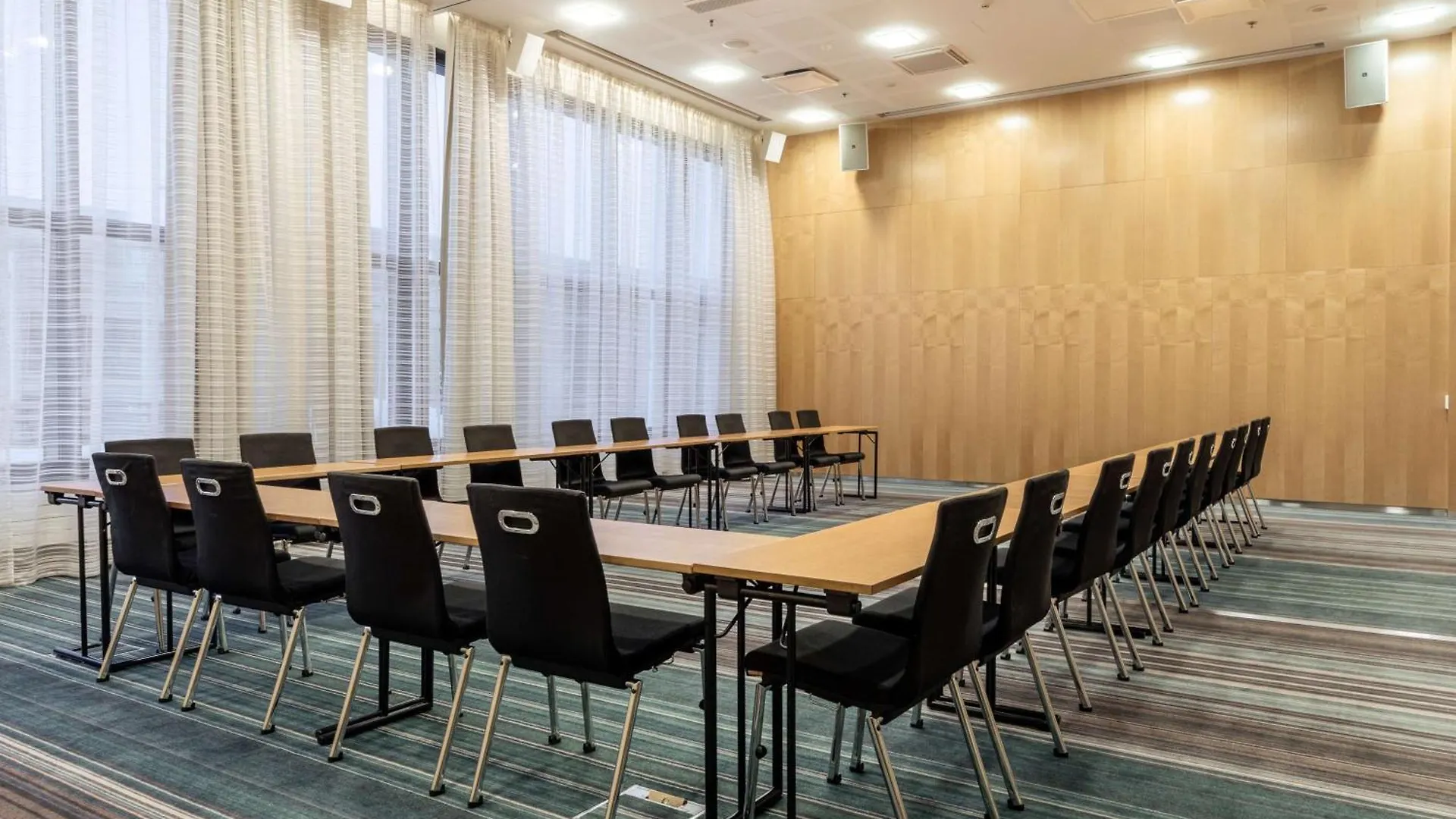 ****  Hotel Hilton Helsinki Airport Vantaa Finlandia